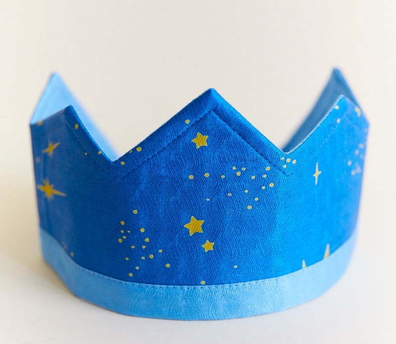 Sarah's Silks Reversible Silk Crown – Star/Sky image
